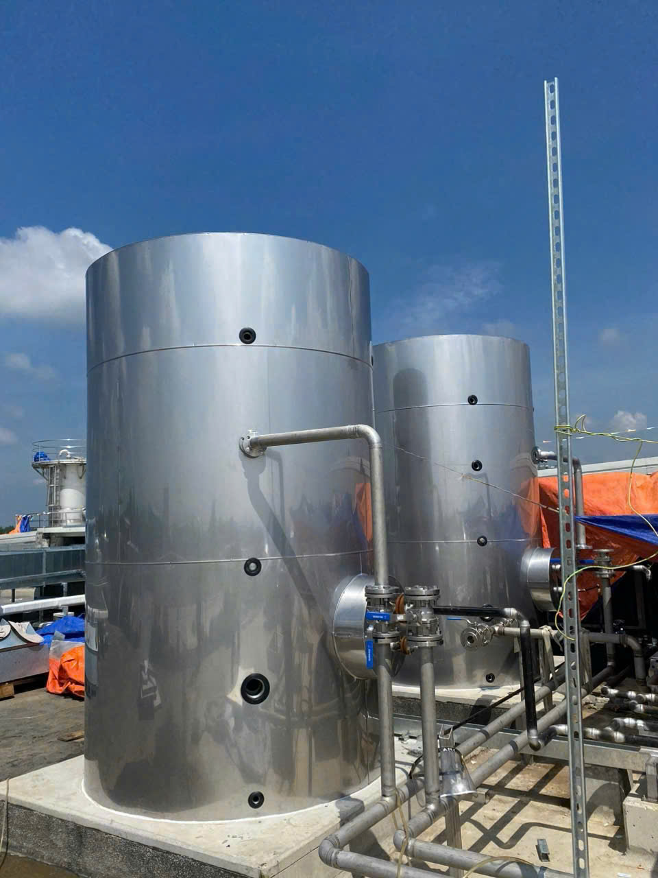 Lê Nguyễn – Tank
