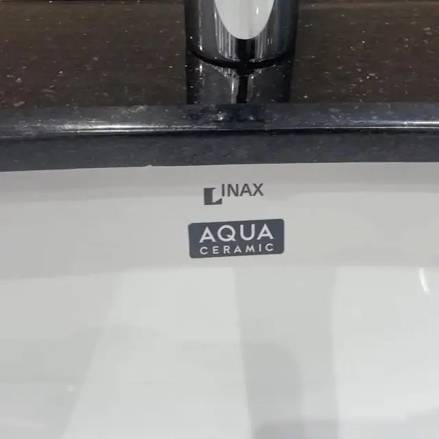 Chậu rửa mặt lavabo âm bàn INAX AL-2298V/BW1 men Aqua Ceramic - Ảnh 4